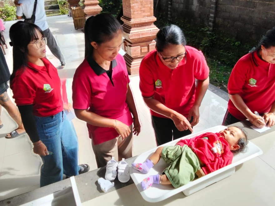 Kegiatan Posyandu Banjar Dinas Cau Belayu